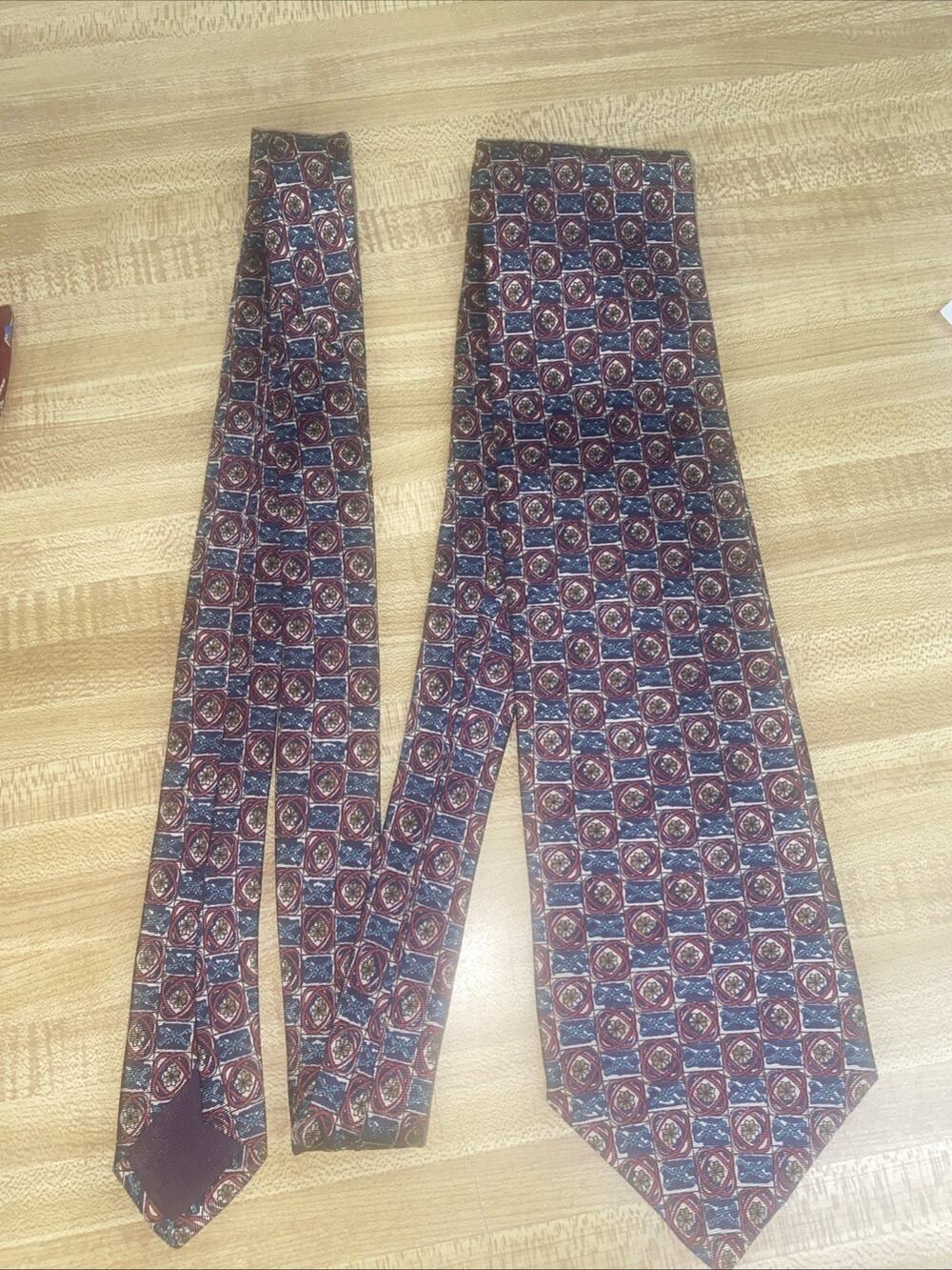Boston Traders Paisley 100% Silk Tie 57” Green Red Brown Blue Geometric